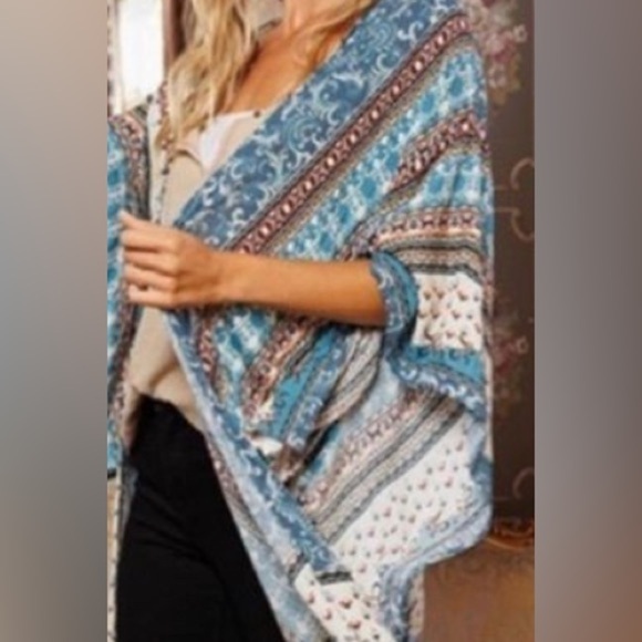 Ces Femme Boho Floral Pattern Kimino Cardigan Size Medium NWT - Picture 5 of 9
